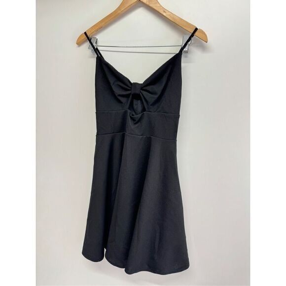 B DARLIN Dress Size 9/10 Black Stretch Cut Out Zippered Adjustable Straps - Picture 3 of 7